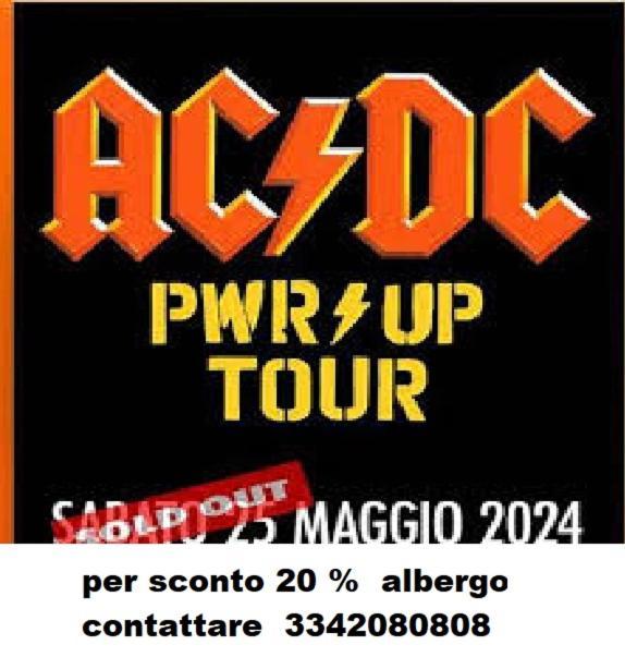 Piccolo Monolocale Con Angolo Cottura Parma Esterno foto